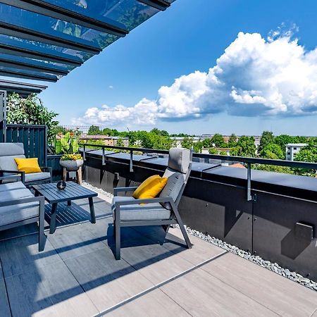 טרטו Artisa Riia Str 20B Luxury Penthouse Apartment מראה חיצוני תמונה