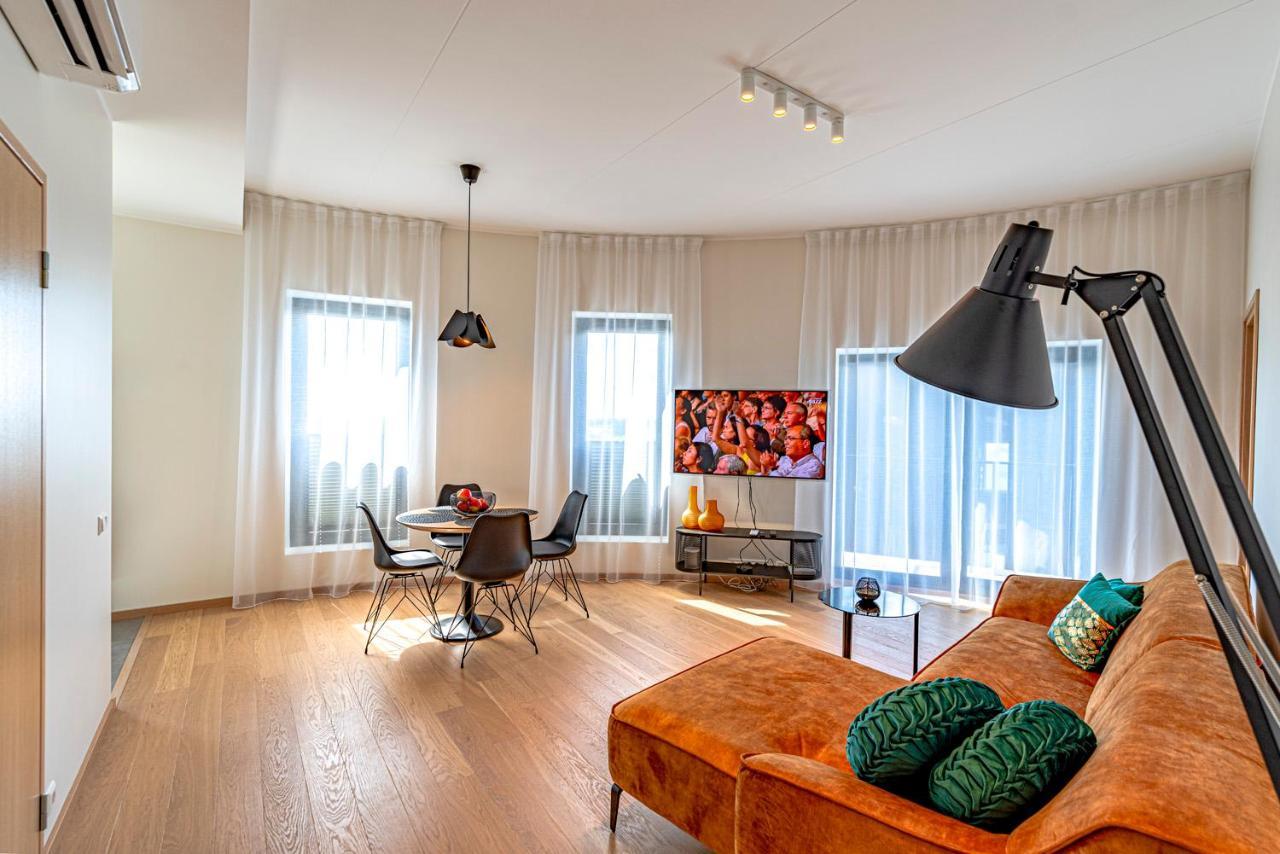 טרטו Artisa Riia Str 20B Luxury Penthouse Apartment מראה חיצוני תמונה